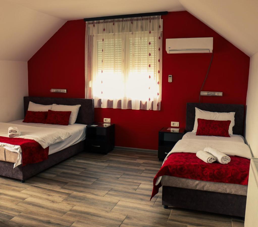 Restoran & Motel Manjez Bijelo Polje Dış mekan fotoğraf